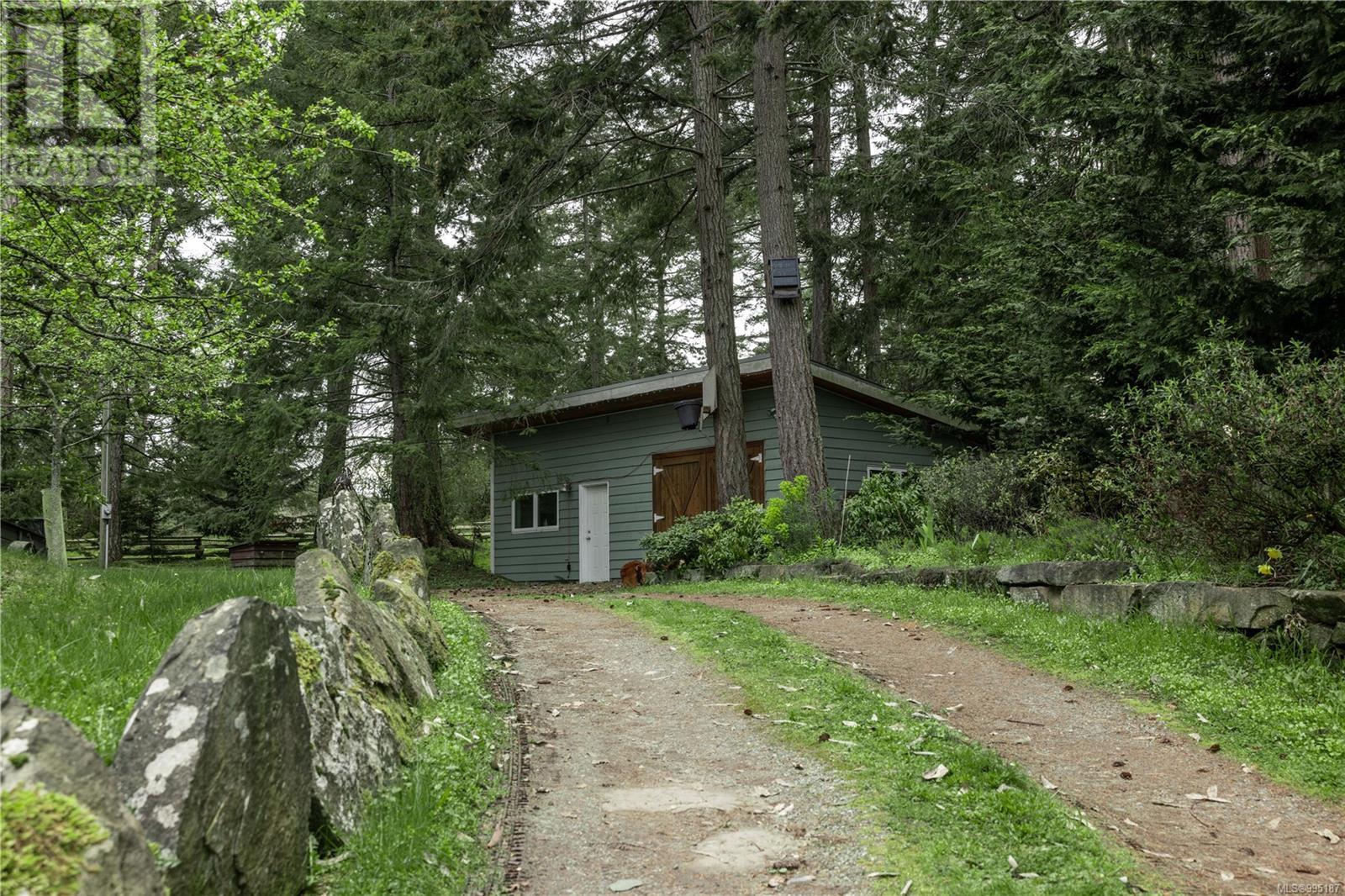  281 Bellhouse Road, Galiano Island