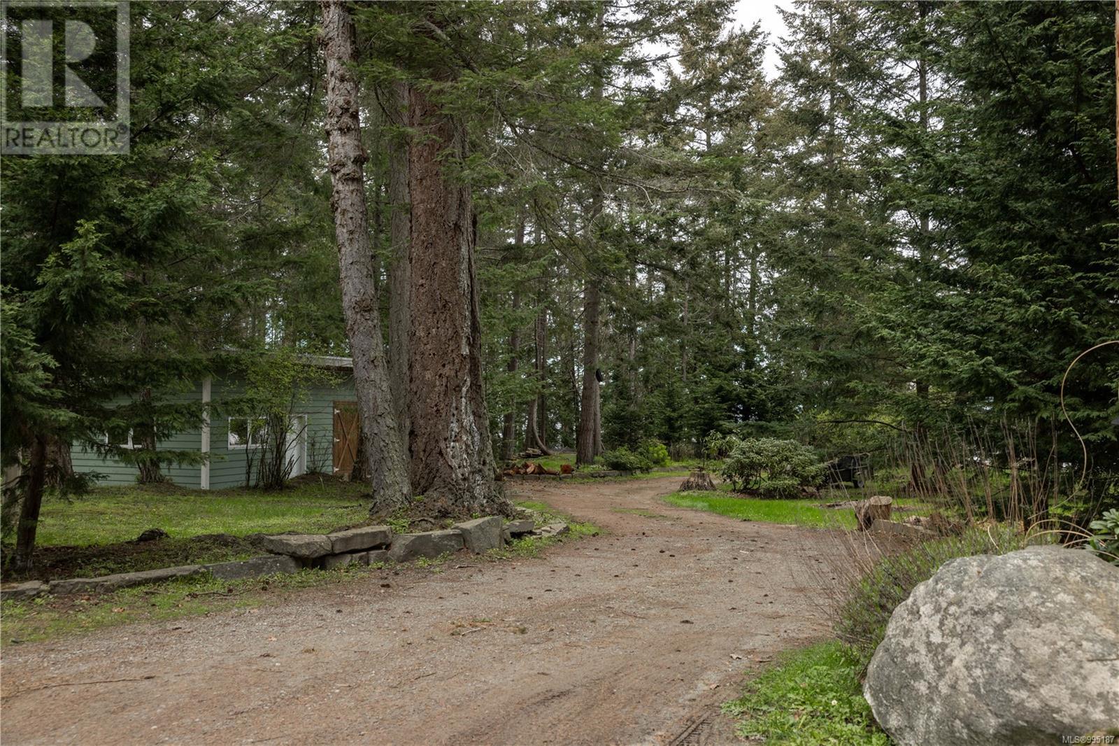  281 Bellhouse Road, Galiano Island