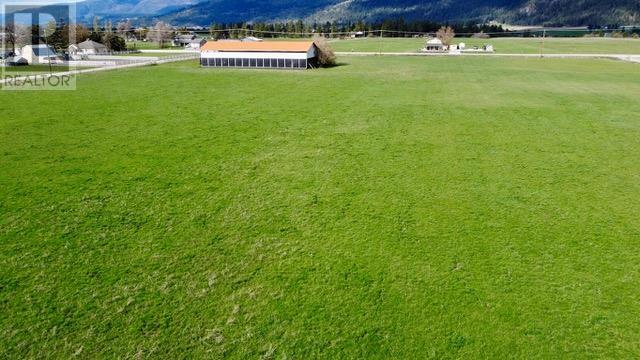 2110 Pleasant Valley Road, Spallumcheen