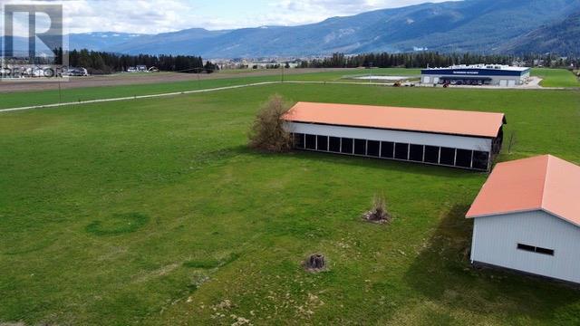  2110 Pleasant Valley Road, Spallumcheen
