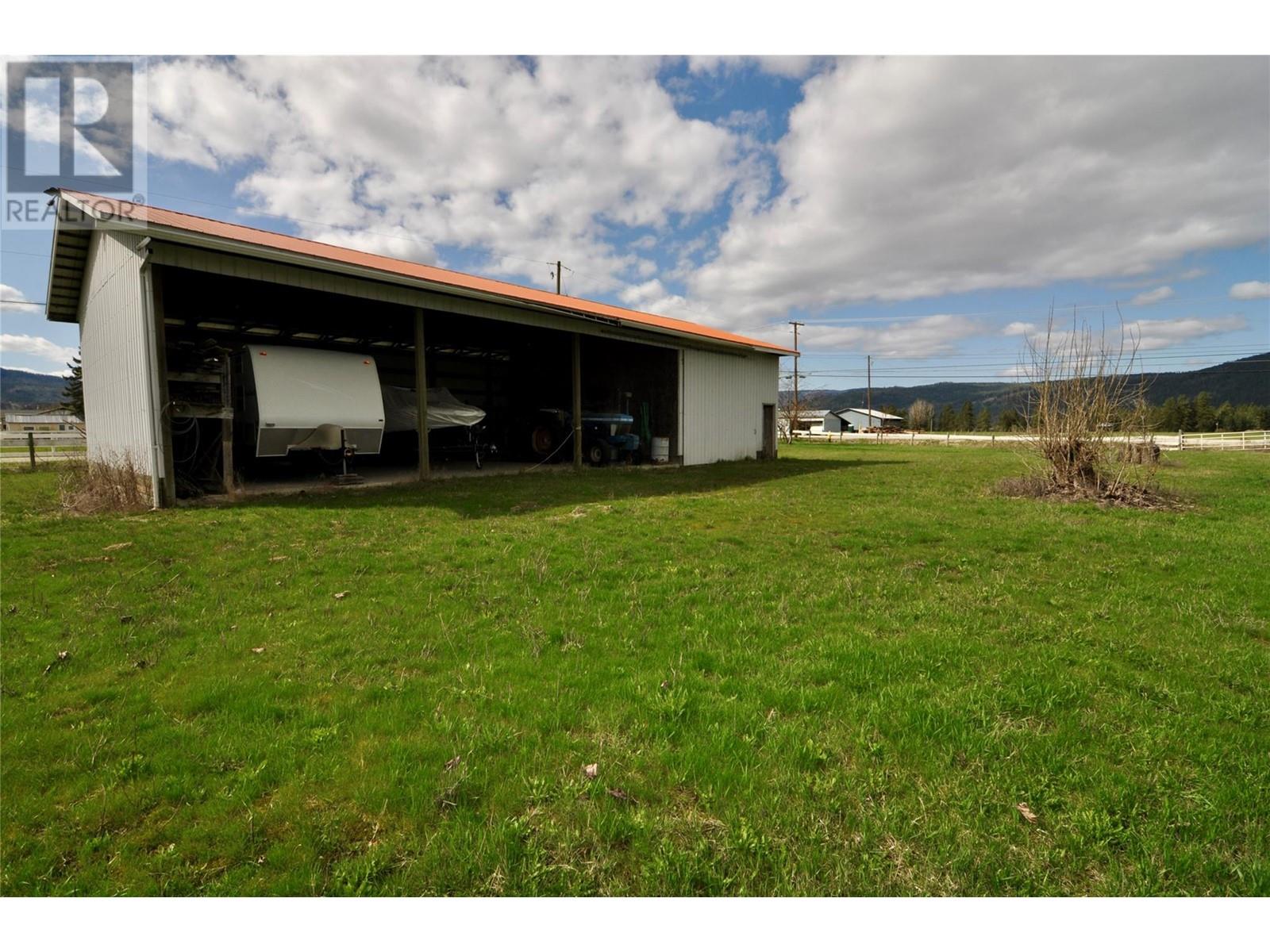  2110 Pleasant Valley Road, Spallumcheen