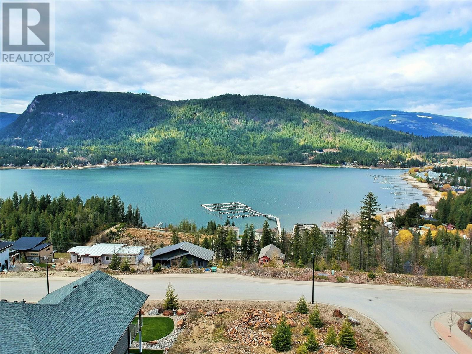  238 Bayview Drive, Sicamous