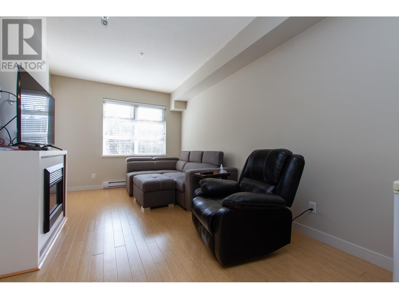 214 41105 TANTALUS ROAD, Squamish real estate listing R2989628