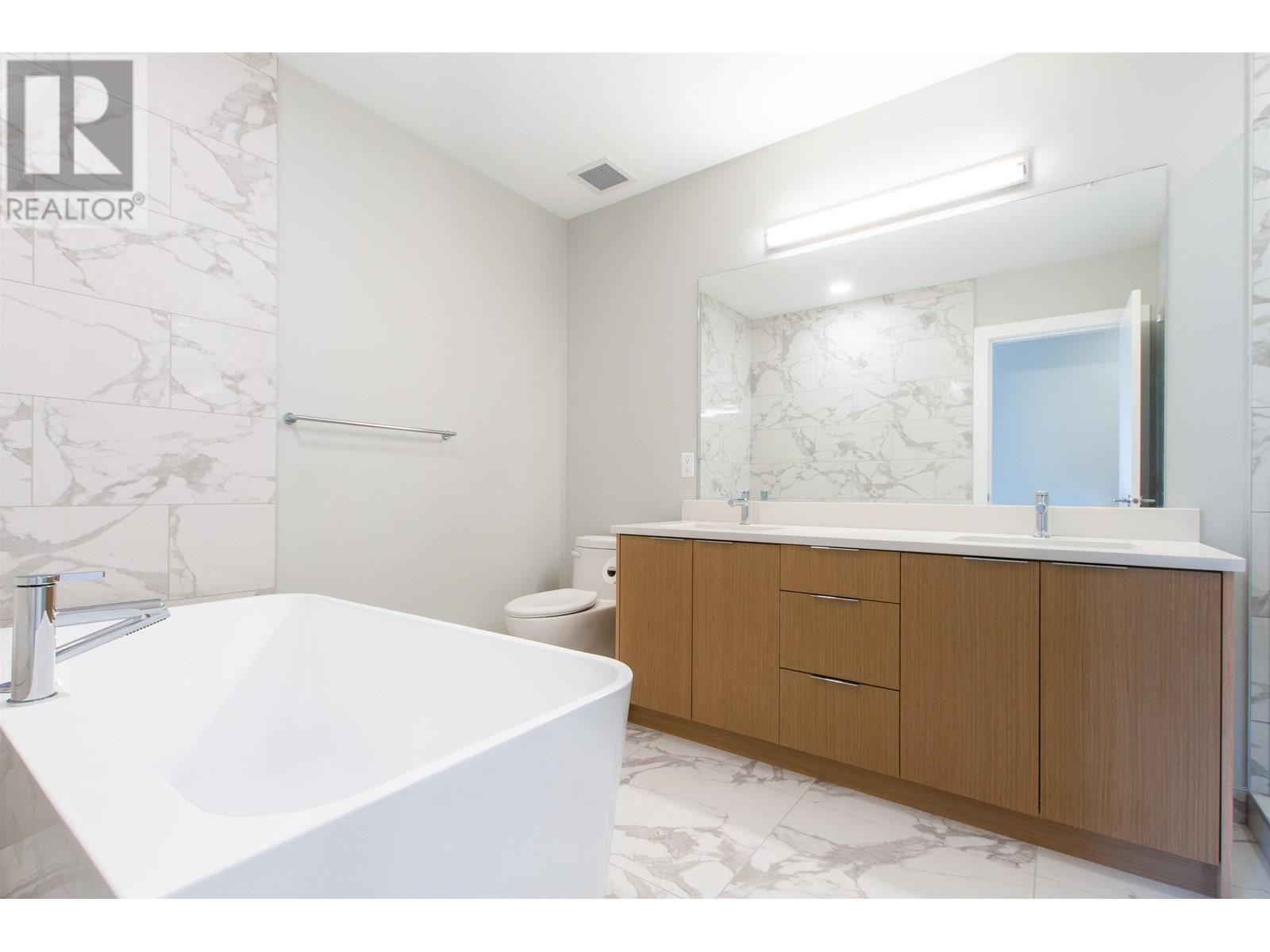 403 1870 DOWAD DRIVE, Squamish real estate listing R2984011