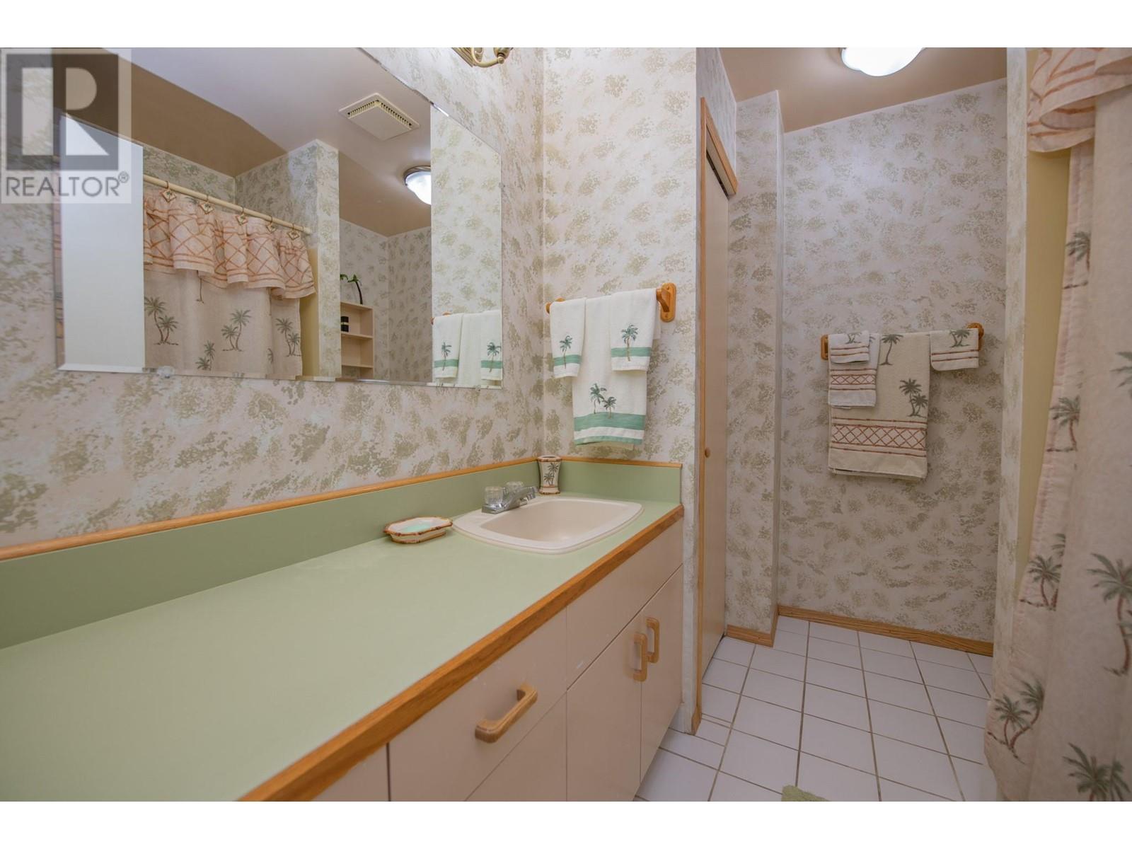 Photo 20 of 409 A Browne Road, Vernon BC