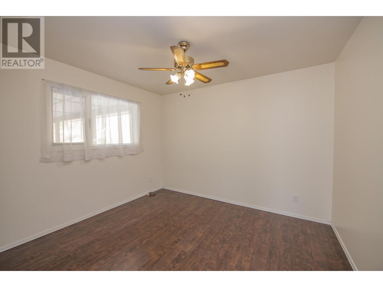 Photo 10 of 409 A Browne Road, Vernon BC