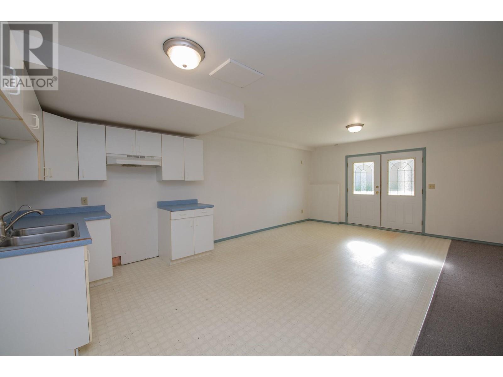 Photo 5 of 409 A Browne Road, Vernon BC