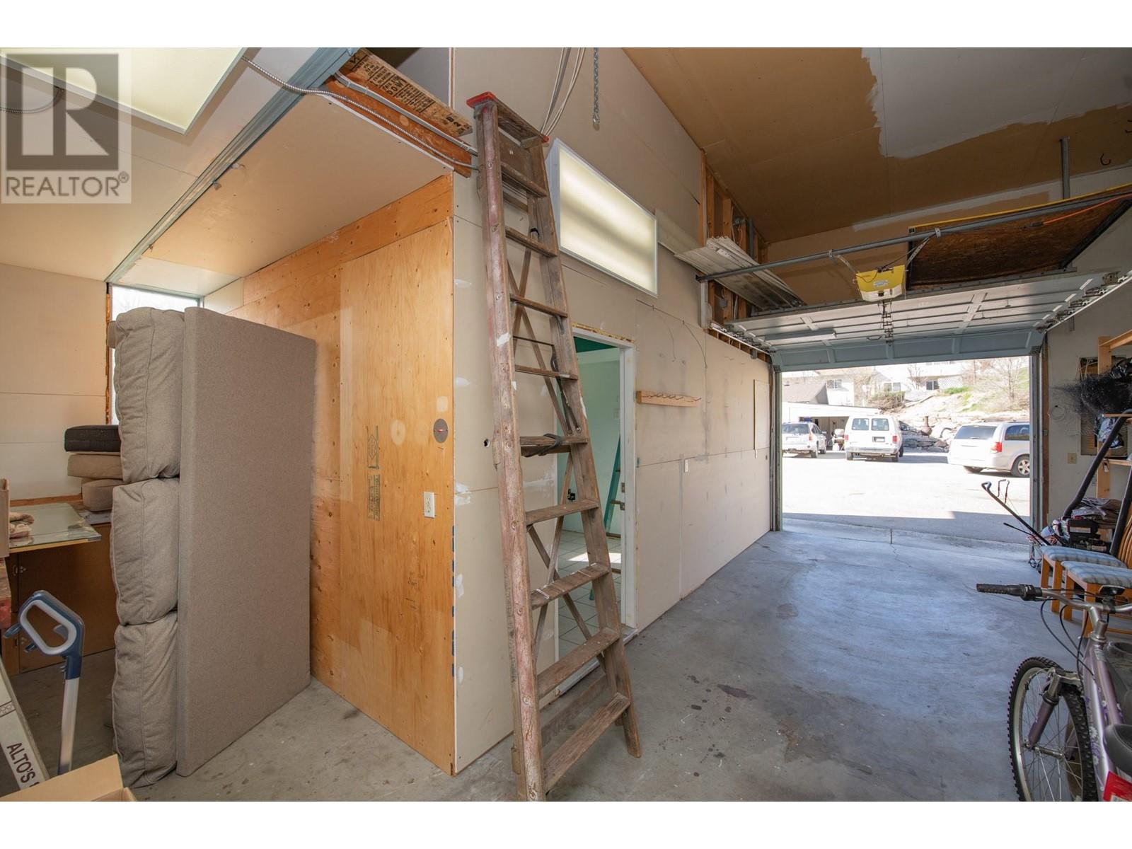 Photo 41 of 409 A Browne Road, Vernon BC