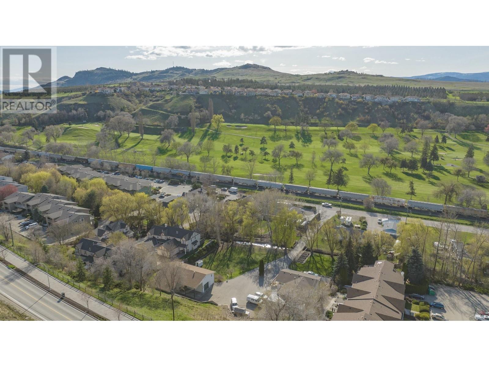 Photo 12 of 409 A Browne Road, Vernon BC