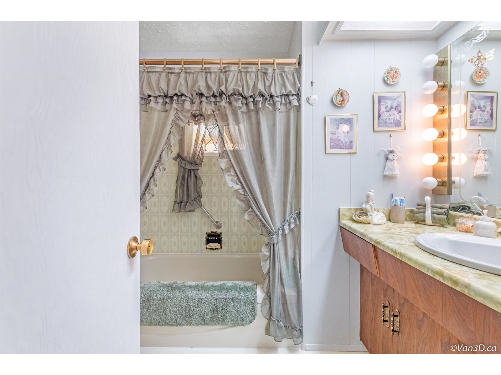 Photo 6 of 28762 Townshipline Road, Abbotsford BC