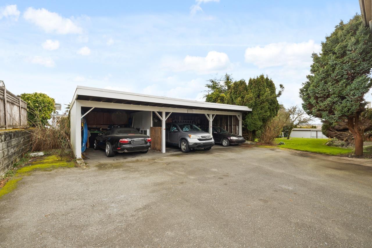 4 1040 PARKER STREET, White Rock real estate listing R2977265