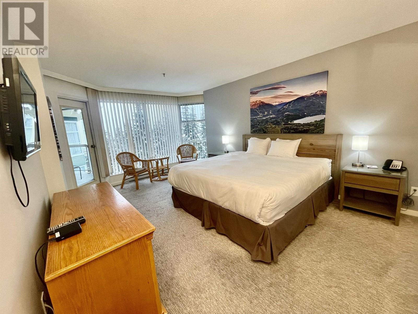 611 WK7-4910 SPEARHEAD PLACE, Whistler