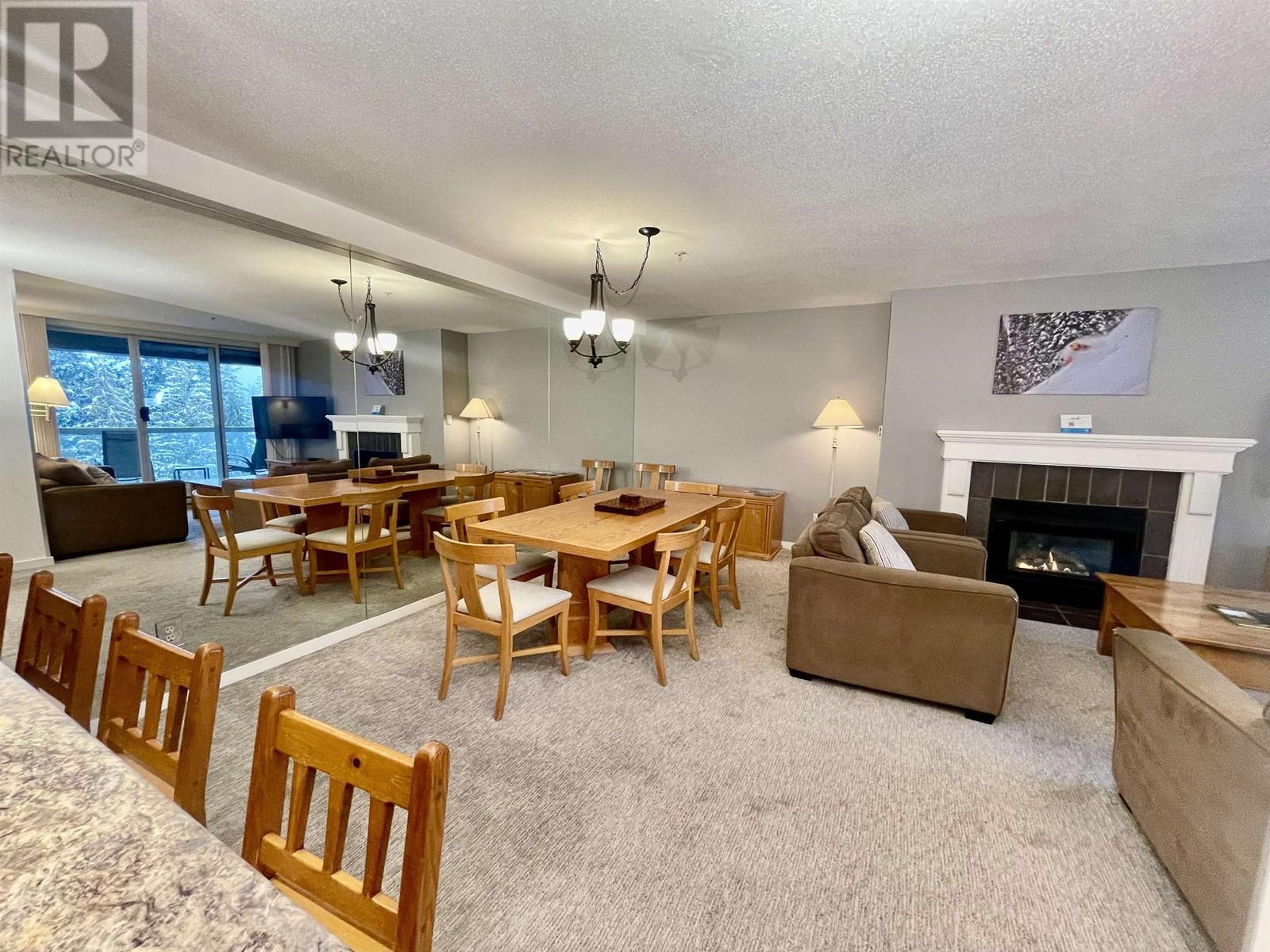 611 WK7-4910 SPEARHEAD PLACE, Whistler