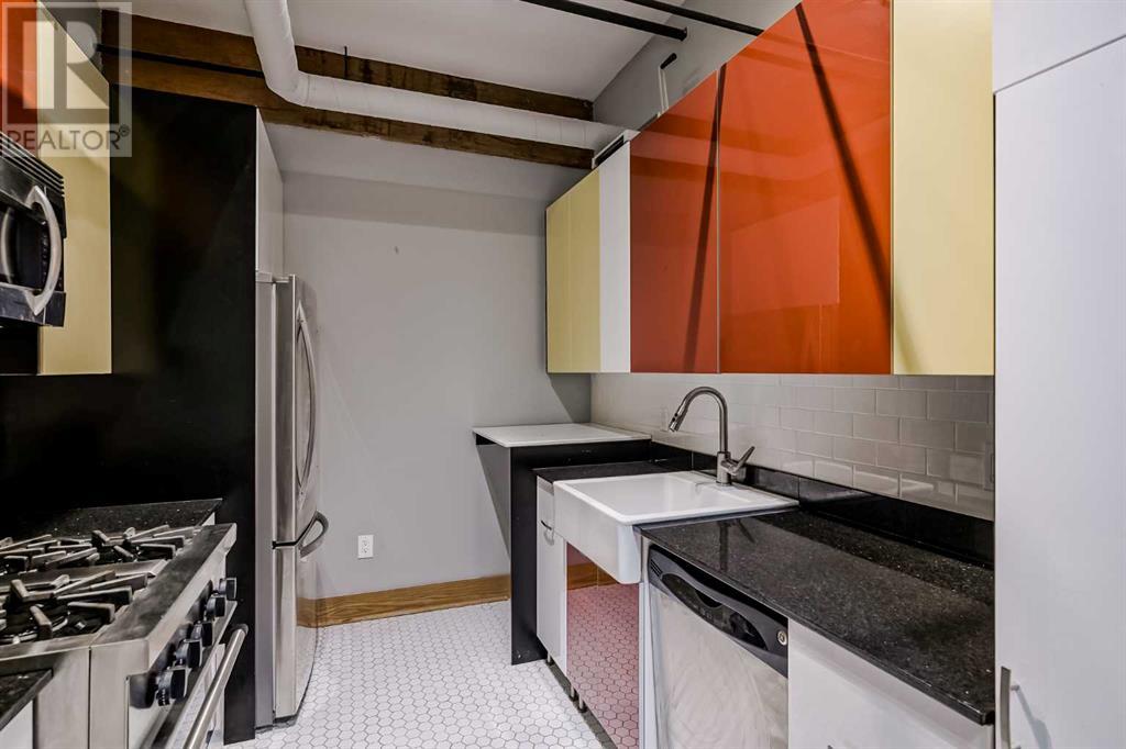 Single Family House Loft for Sale in    Avenue SW Beltline Calgary 