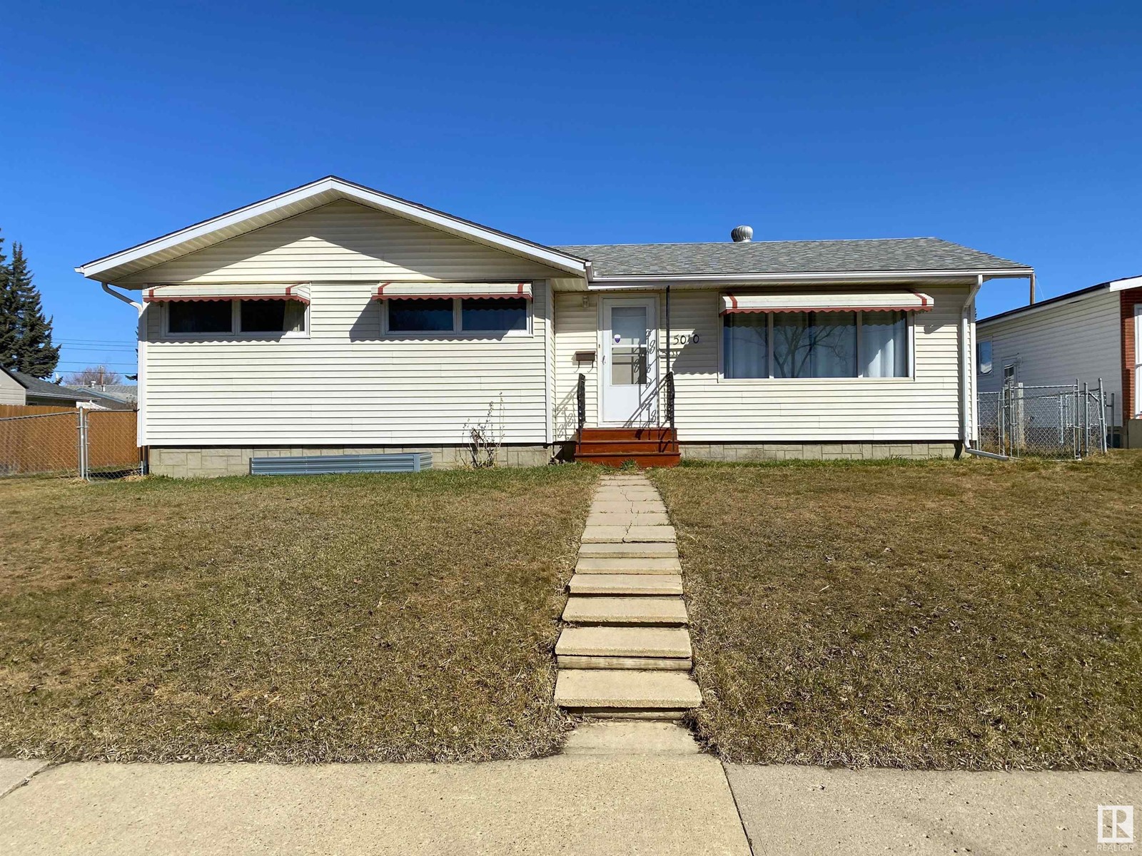 Photo 21 of 5010 40 Av, Wetaskiwin AB
