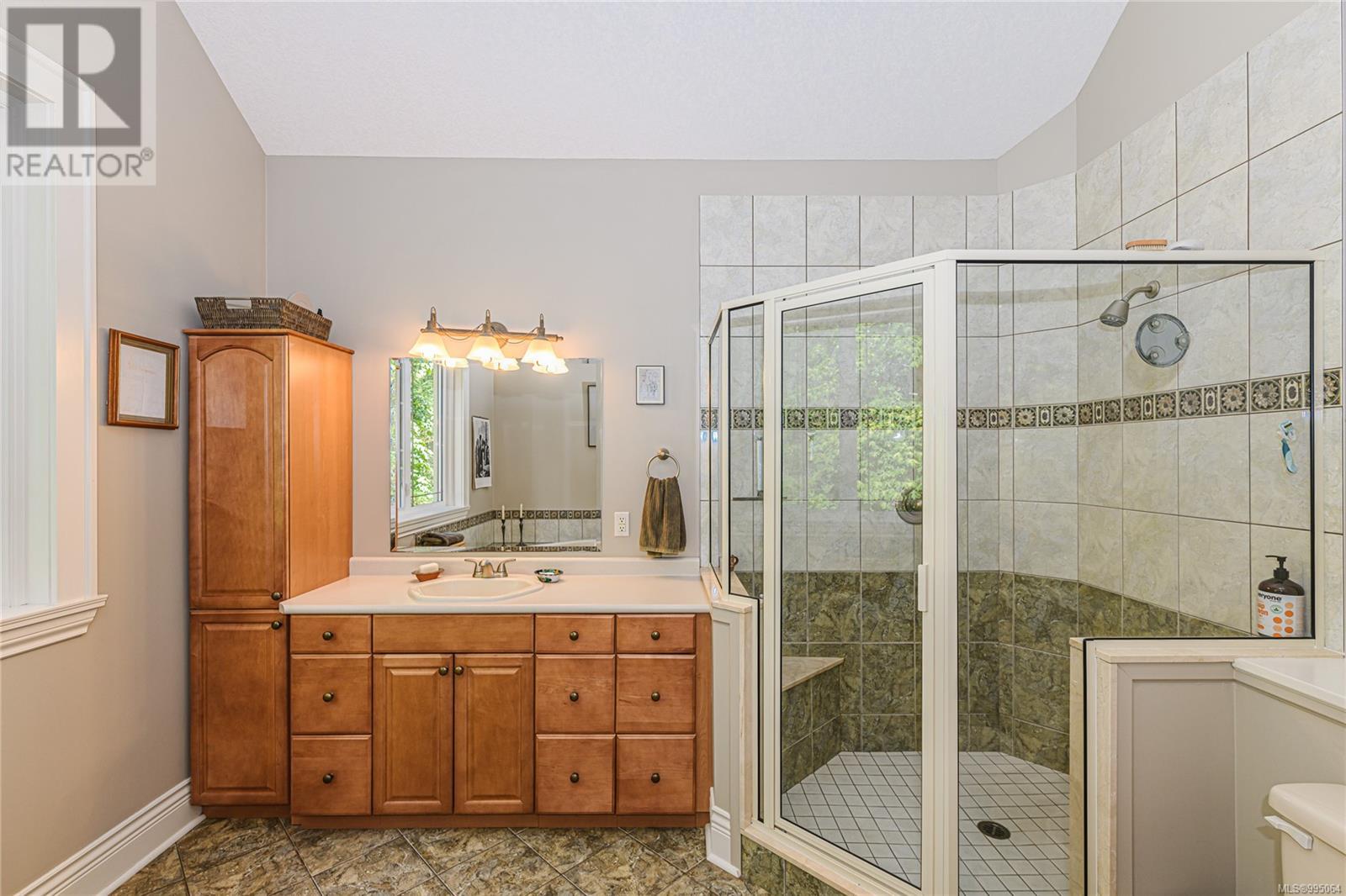 720 Long Harbour Rd, Salt Spring