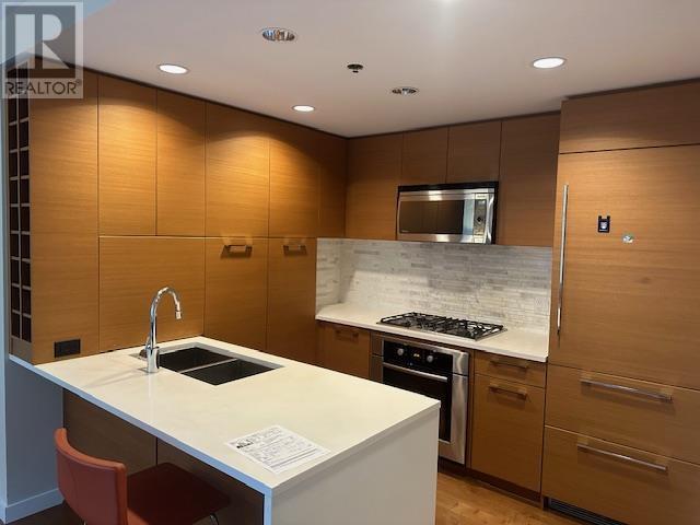 301 5868 AGRONOMY ROAD, Vancouver