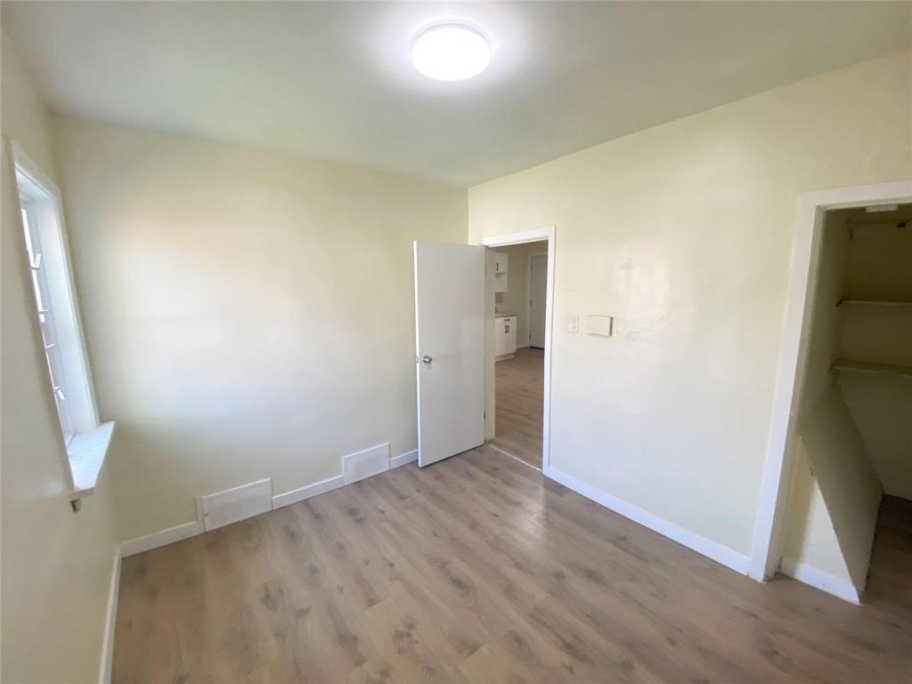 Photo 11 of 397 Aberdeen Avenue, Winnipeg MB