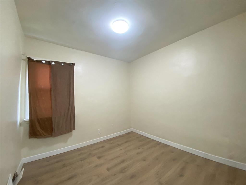 Photo 10 of 397 Aberdeen Avenue, Winnipeg MB