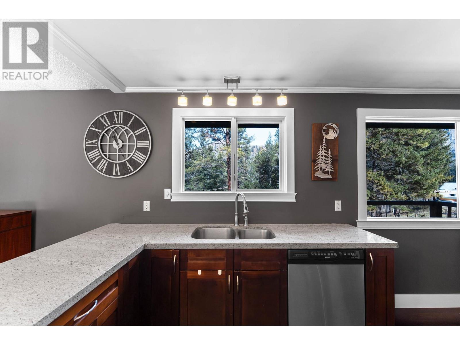  448 DARCY MOUNTAIN Road, Princeton