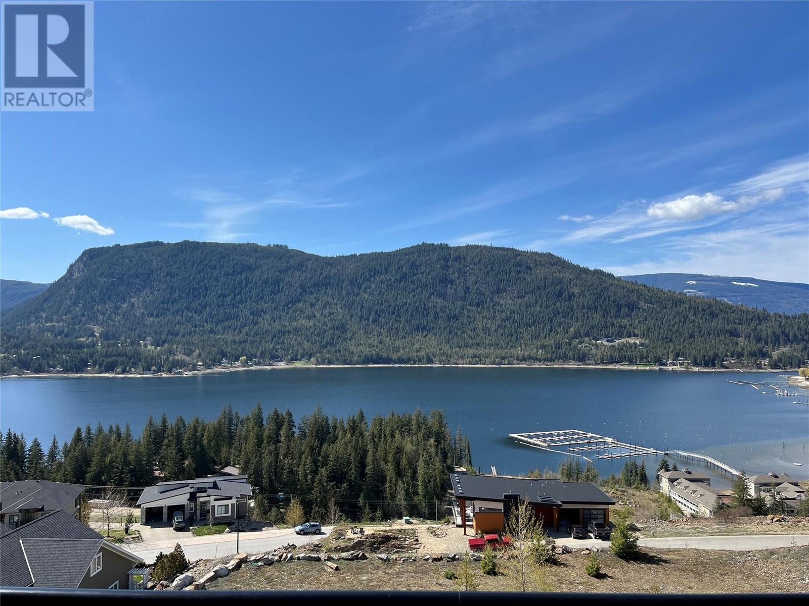 218 Sunset Drive, Sicamous