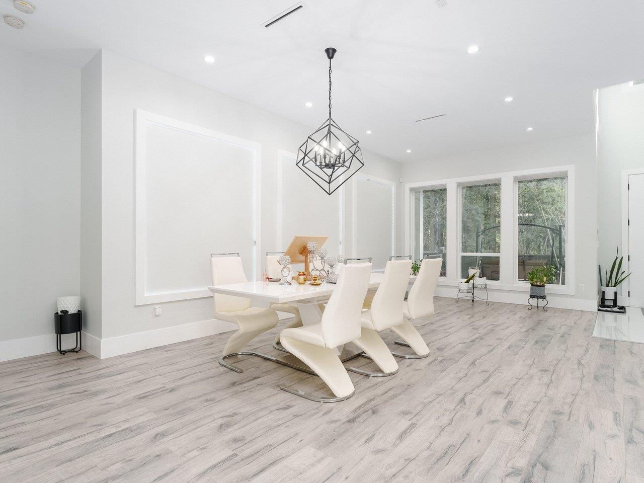 Photo 9 of 14477 101 Avenue, Surrey BC