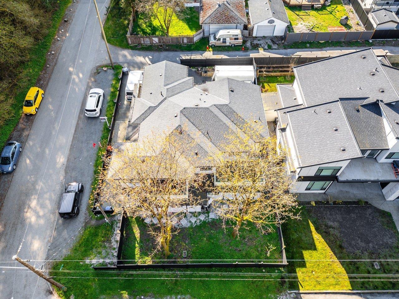 Photo 3 of 14477 101 Avenue, Surrey BC