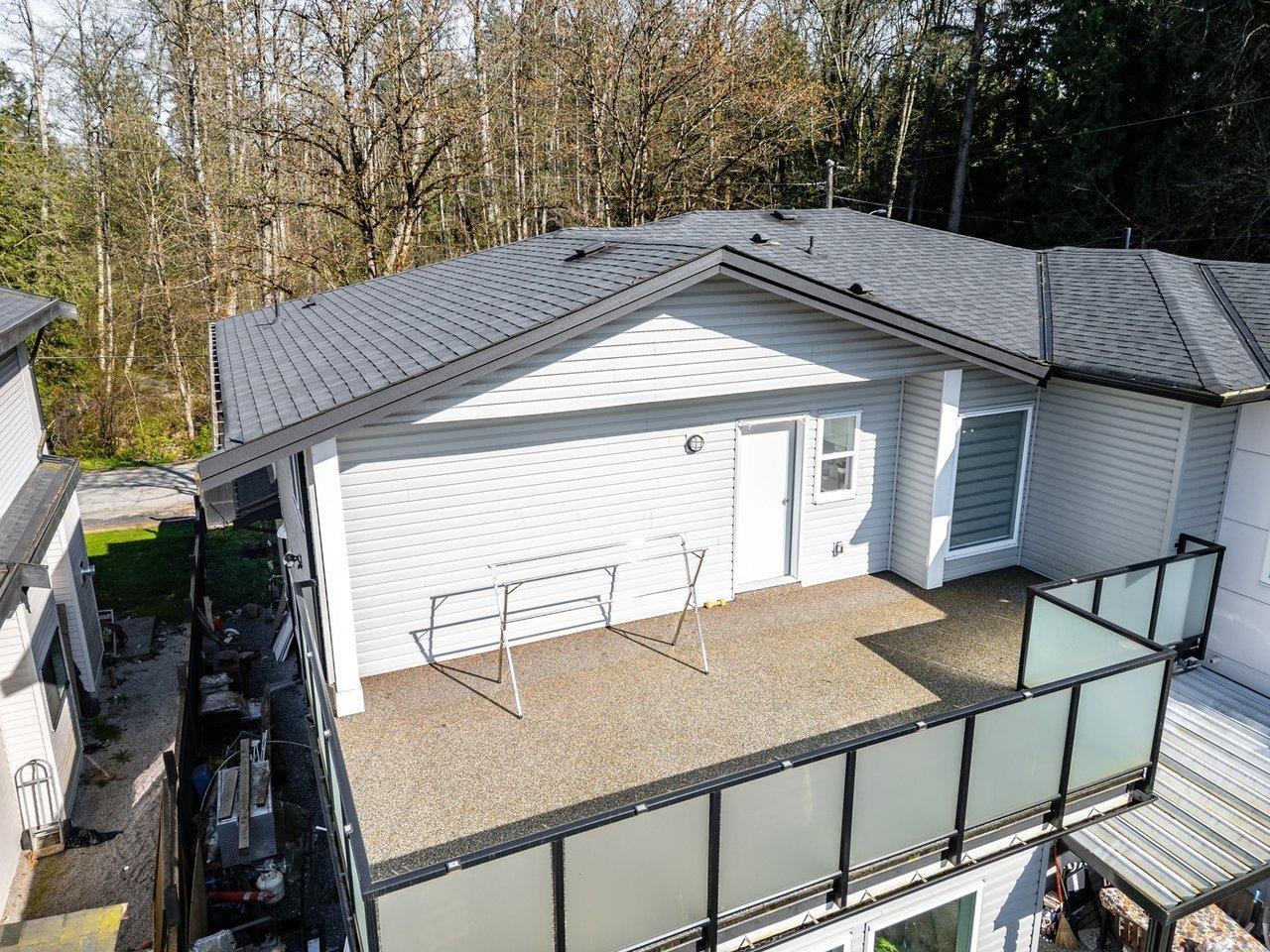 Photo 18 of 14477 101 Avenue, Surrey BC