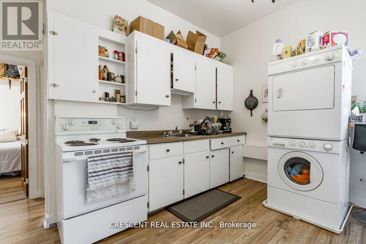 Photo 11 of 265 Barrie Road, Orillia ON