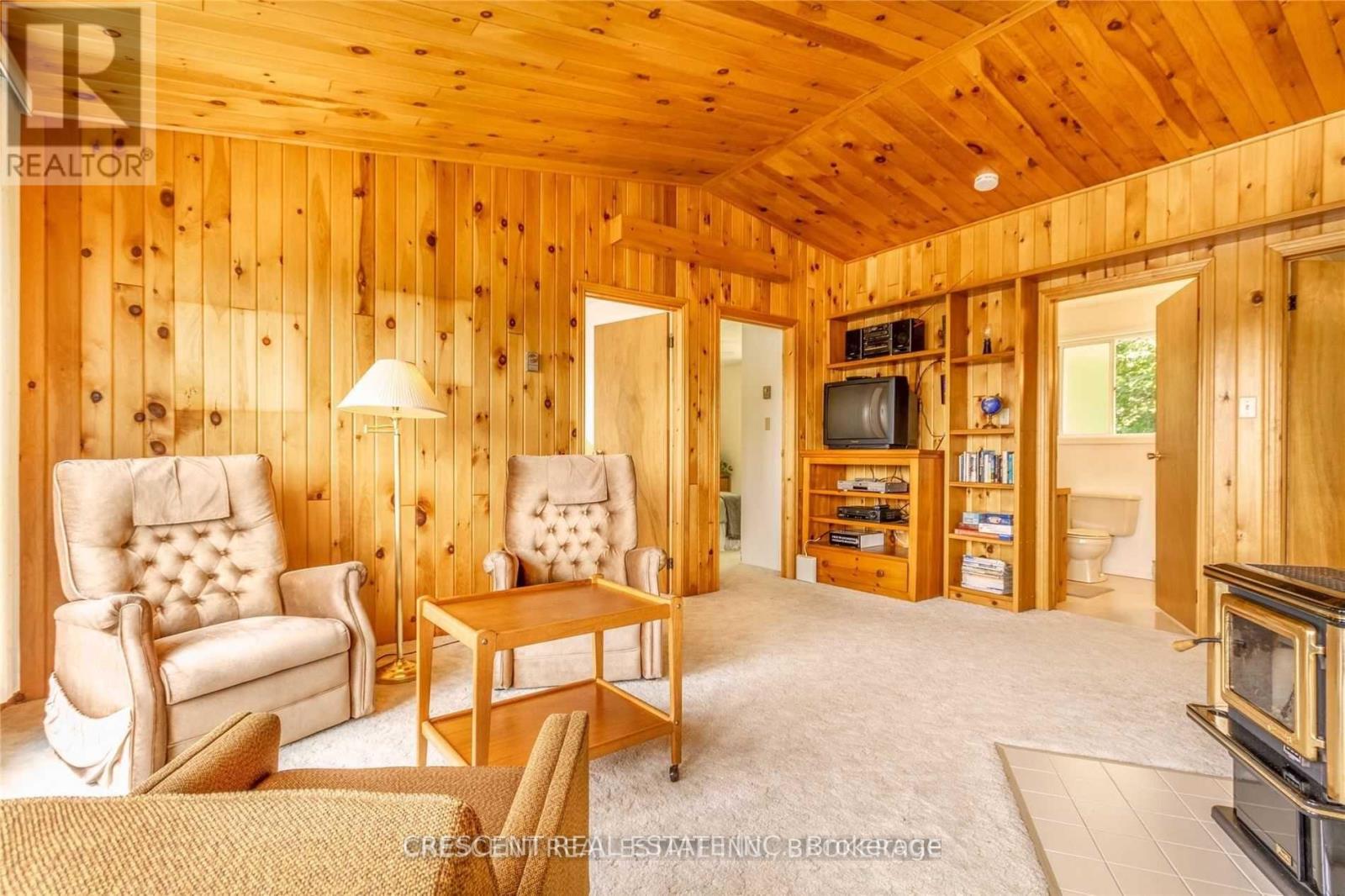Photo 21 of 91 Jacks Lake Road, Parry Sound Remote Area ON