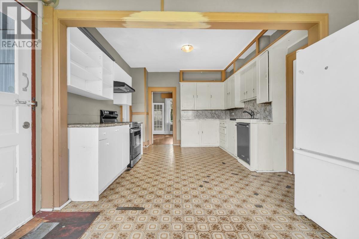 1775 CEDAR CRESCENT, Vancouver