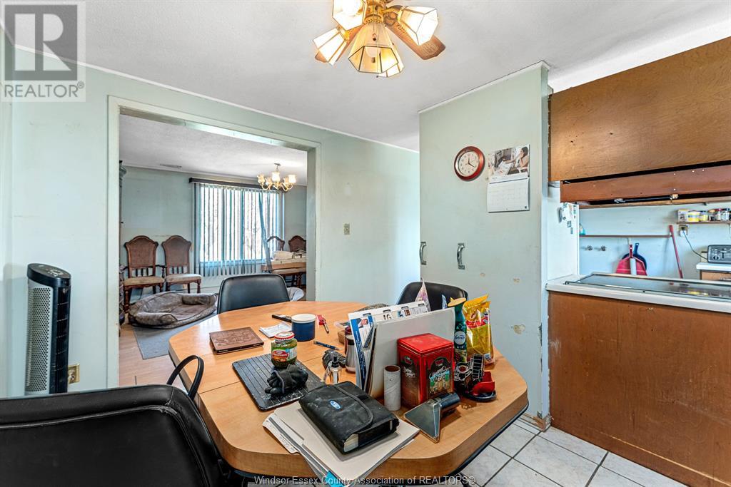 Photo 24 of 3425 County Rd 42, Windsor ON
