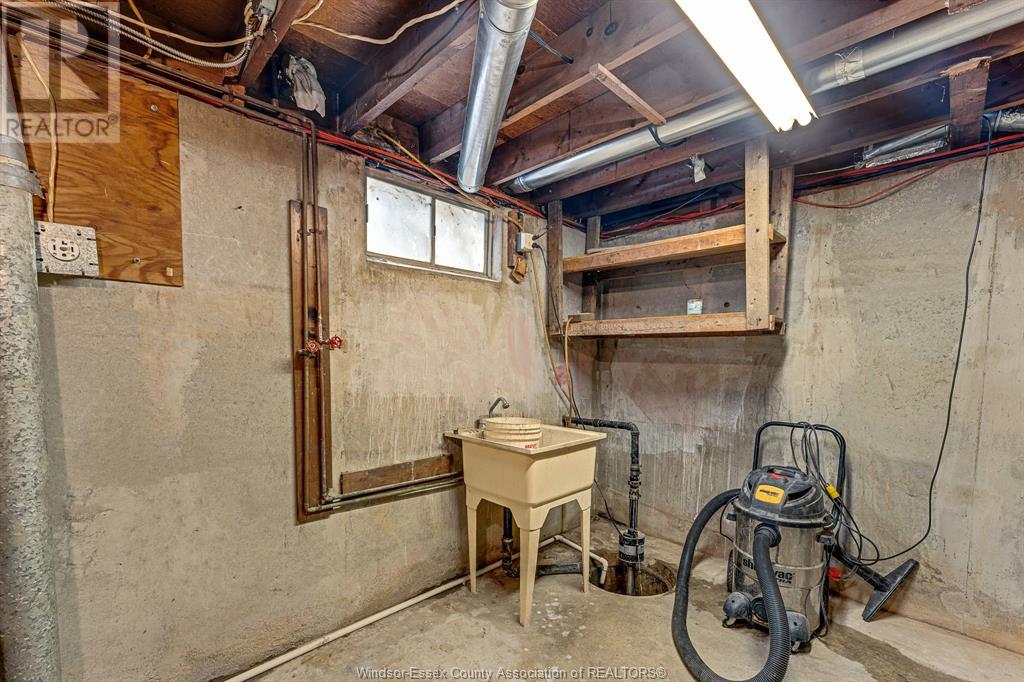 Photo 2 of 3425 County Rd 42, Windsor ON