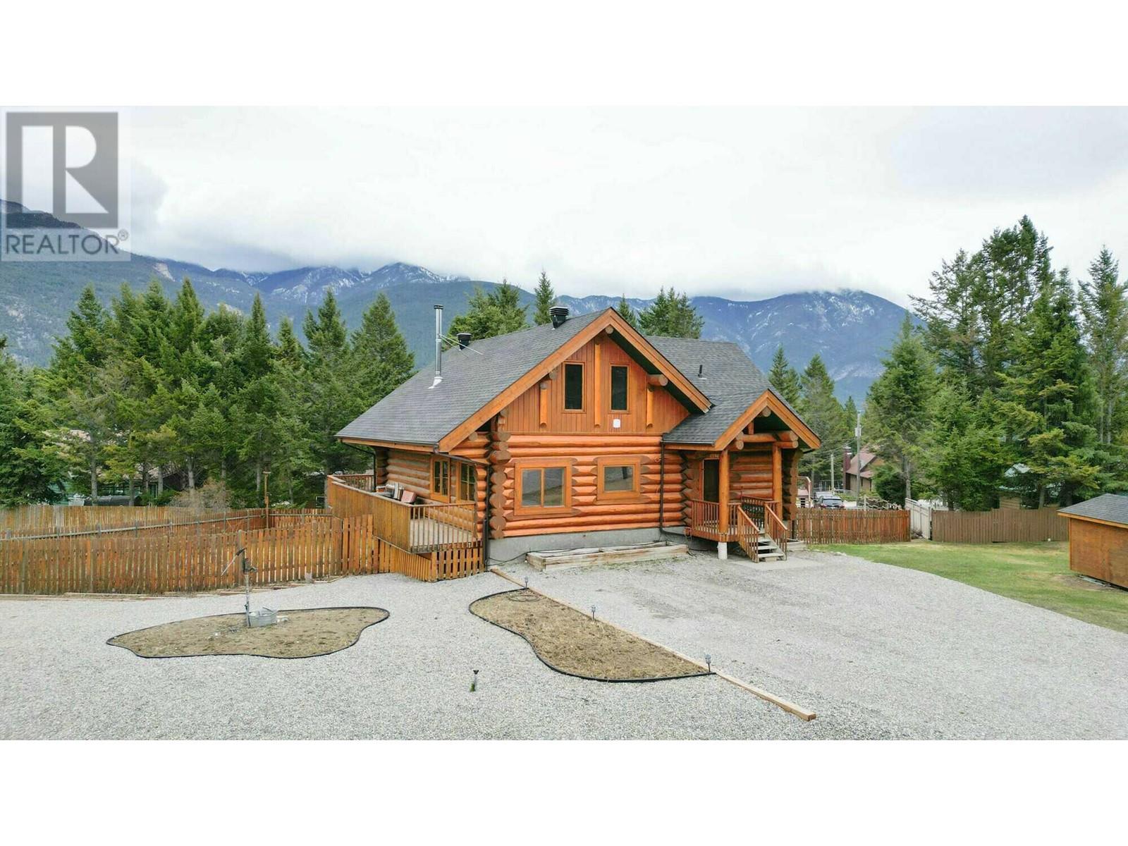 4596 Purcell Drive, Fairmont Hot Springs