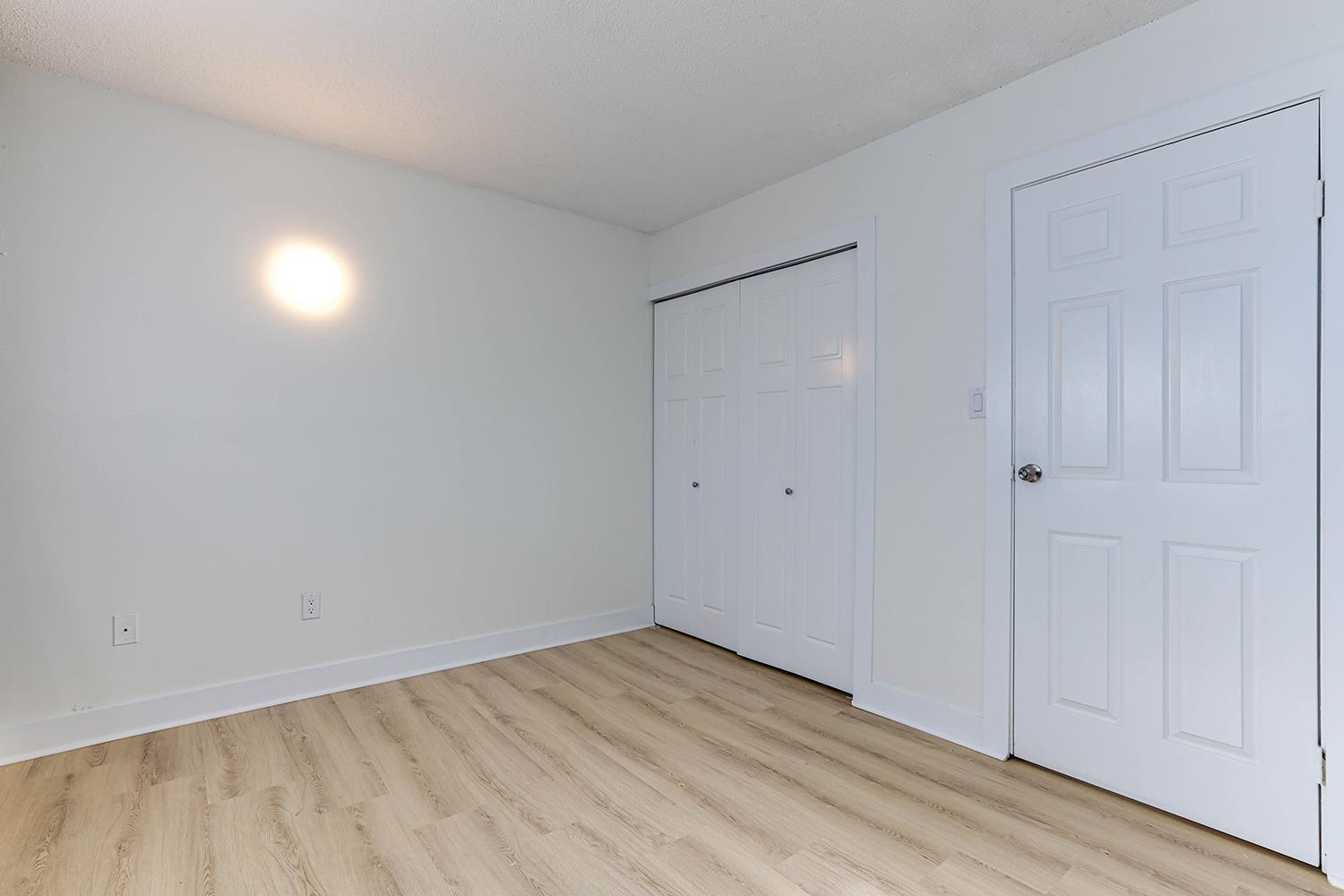 Photo 13 of 14888 88 Avenue, Surrey BC