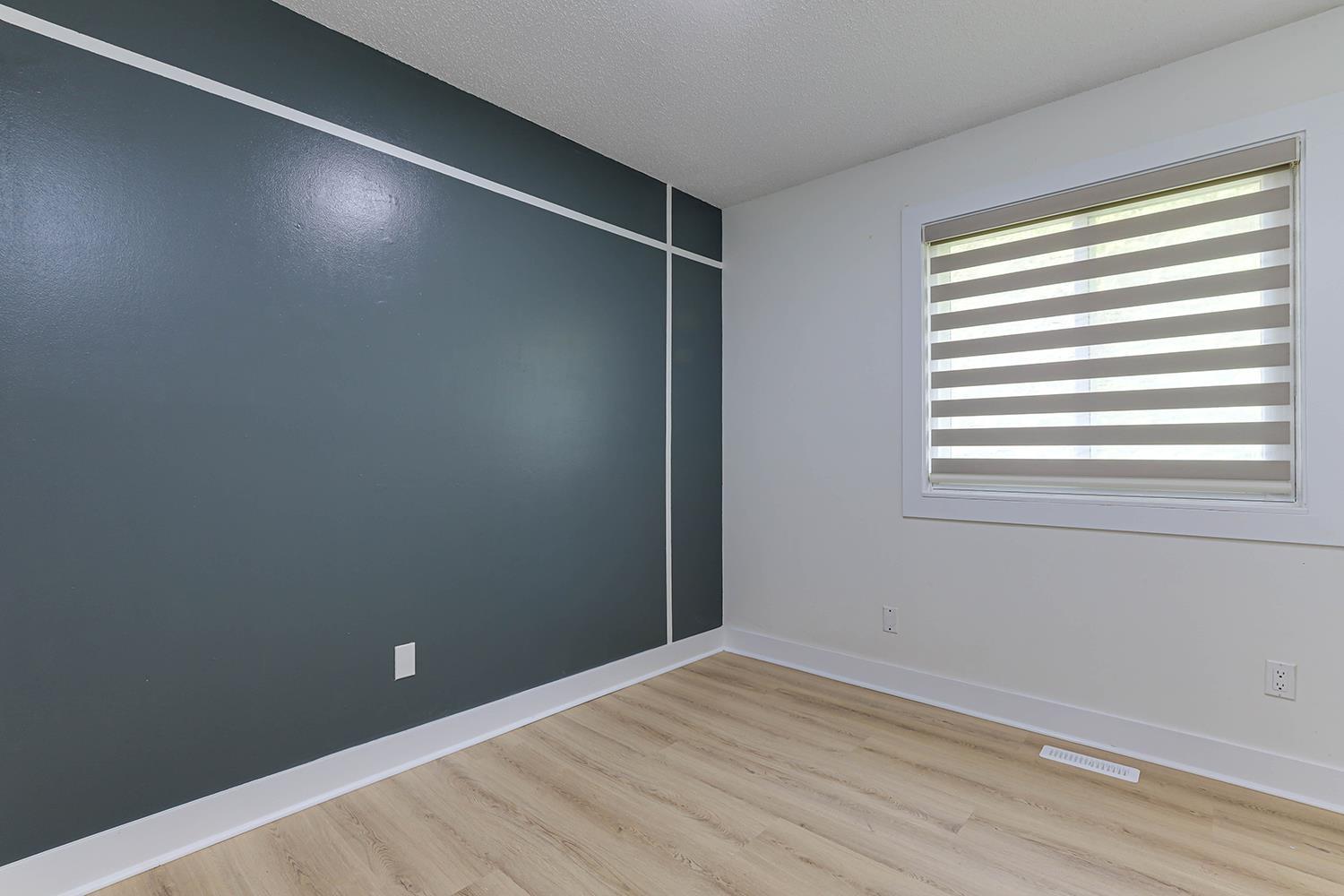 Photo 15 of 14888 88 Avenue, Surrey BC
