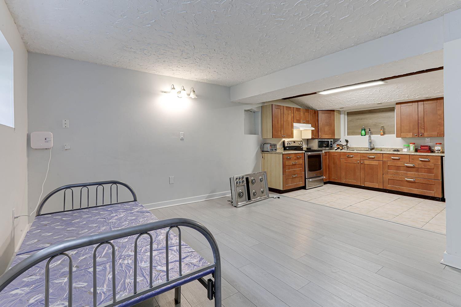 Photo 30 of 14888 88 Avenue, Surrey BC