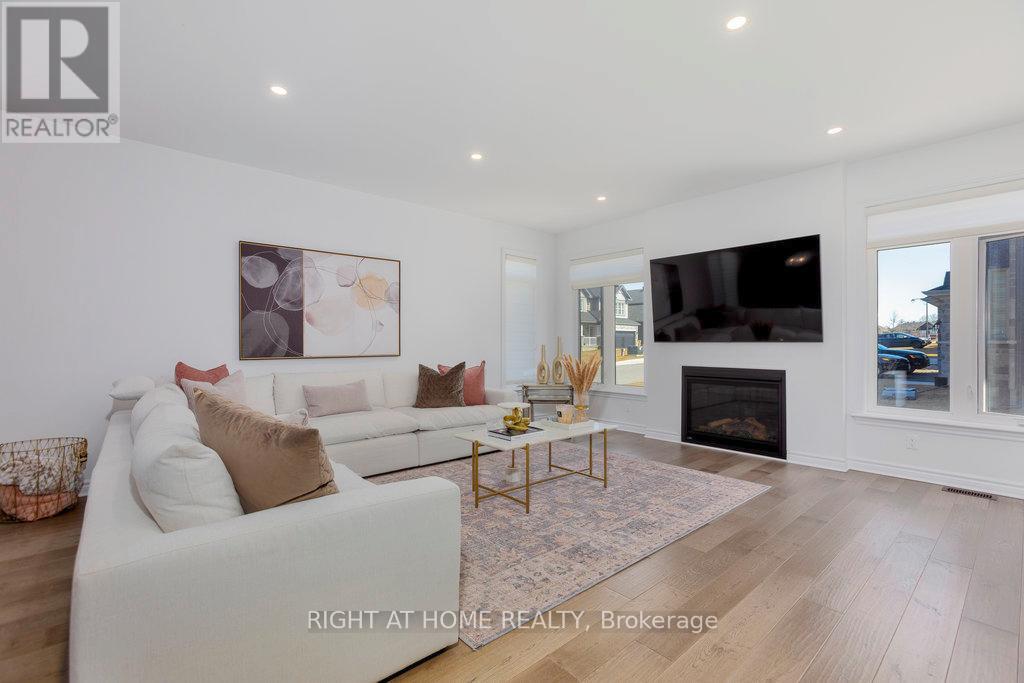 Photo 47 of 4511 Kelly Farm Drive, Ottawa ON