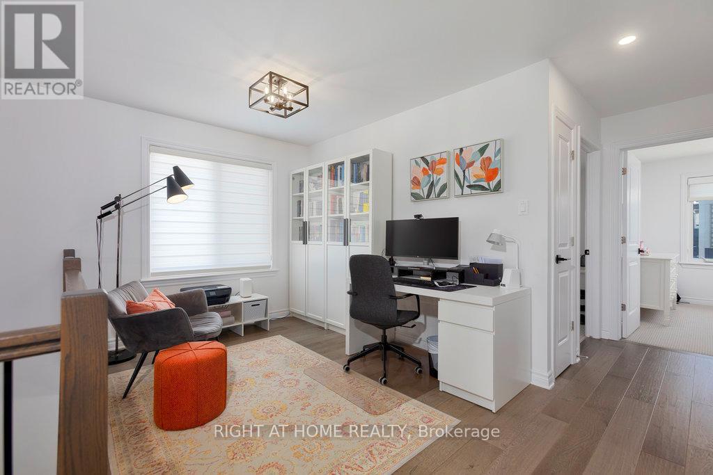 Photo 4 of 4511 Kelly Farm Drive, Ottawa ON