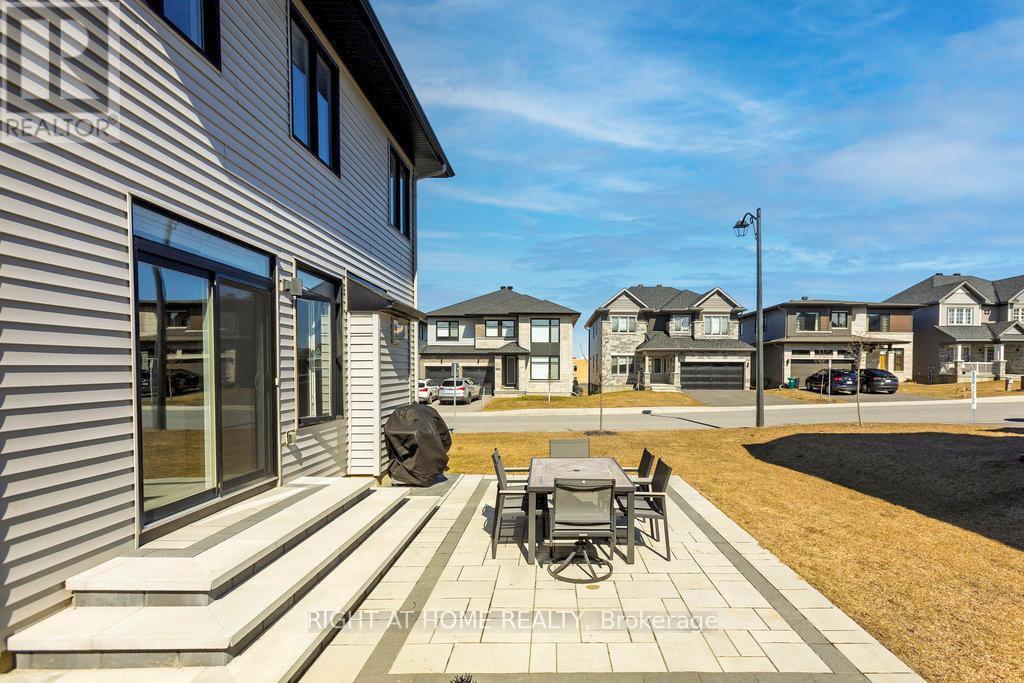 Photo 7 of 4511 Kelly Farm Drive, Ottawa ON