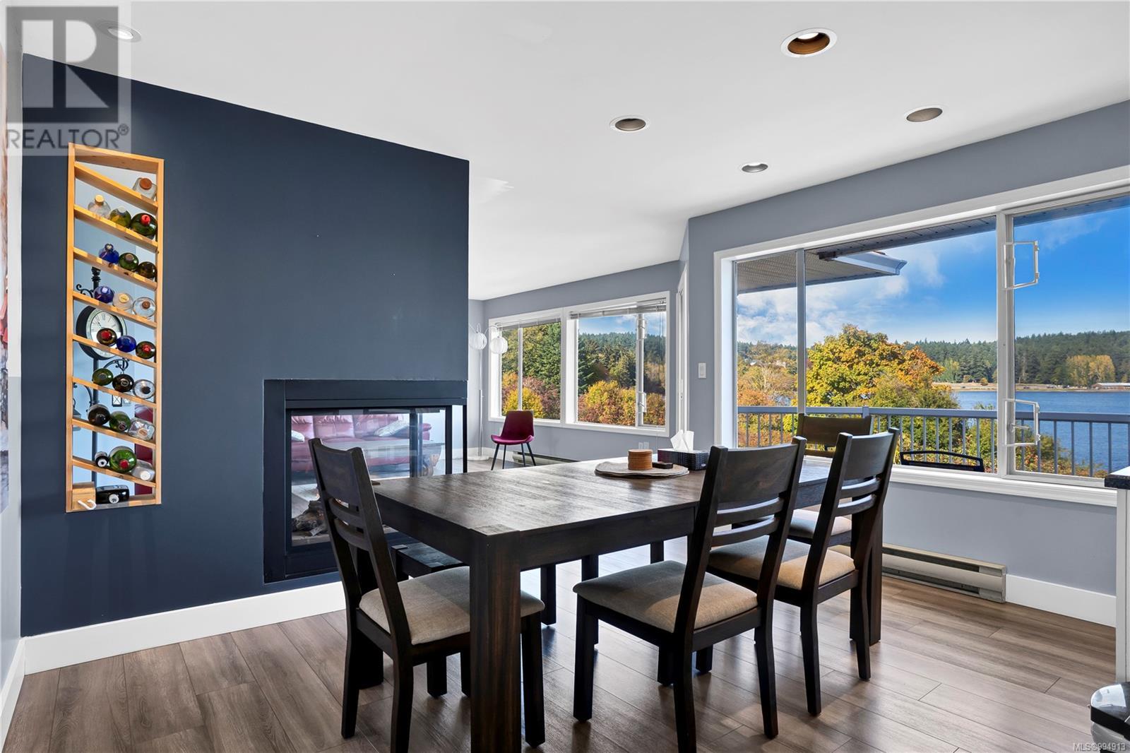 Photo 10 of 230 Portsmouth Dr, Colwood BC