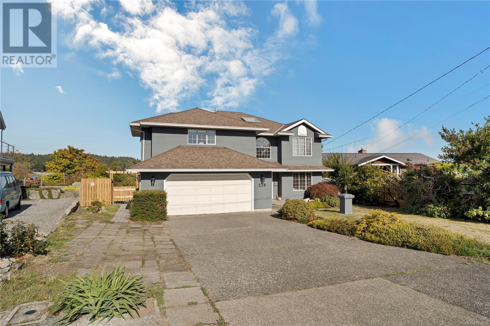 Photo 30 of 230 Portsmouth Dr, Colwood BC