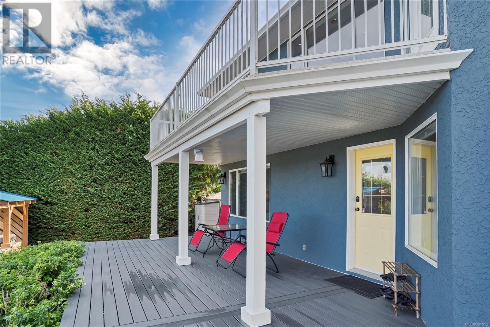 Photo 33 of 230 Portsmouth Dr, Colwood BC