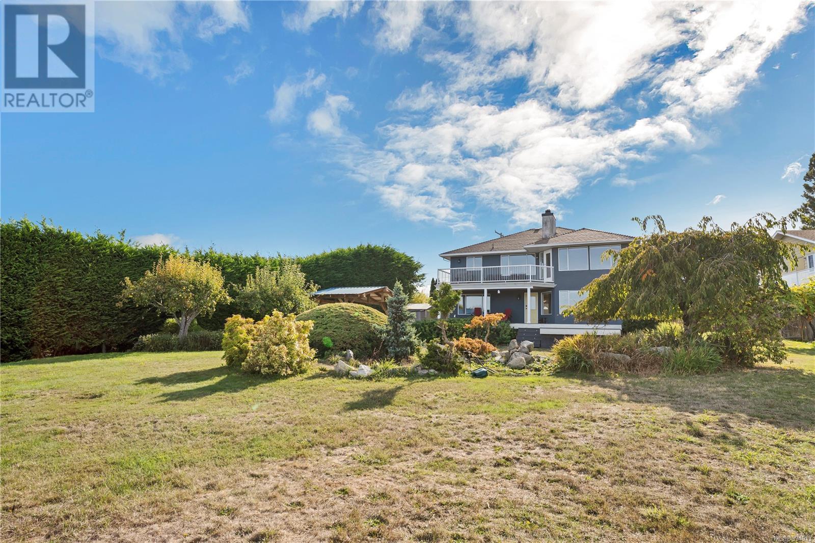 Photo 35 of 230 Portsmouth Dr, Colwood BC