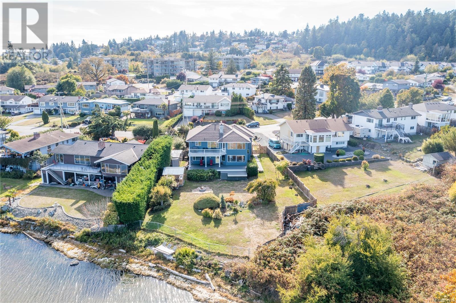 Photo 38 of 230 Portsmouth Dr, Colwood BC