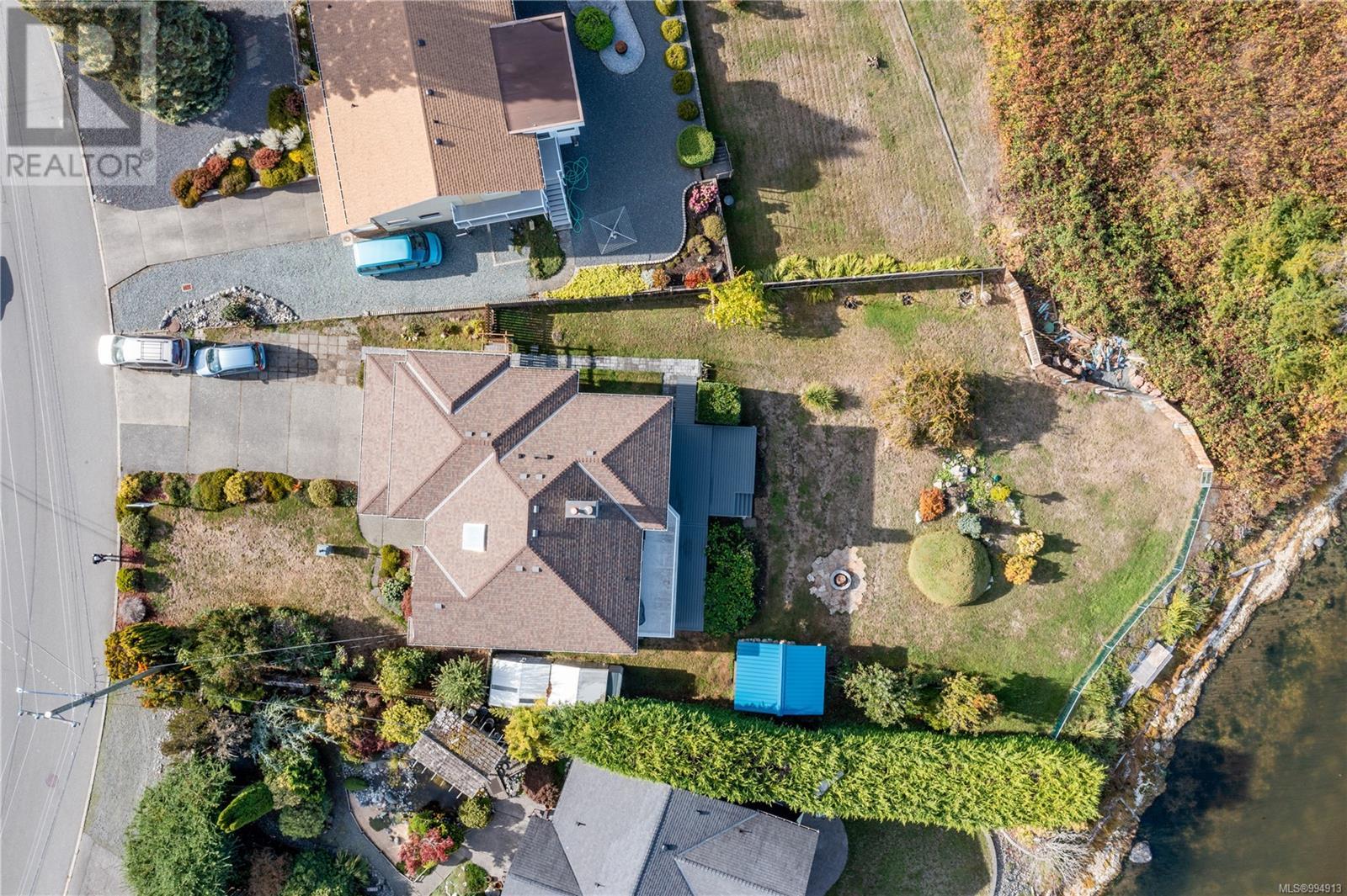 Photo 5 of 230 Portsmouth Dr, Colwood BC