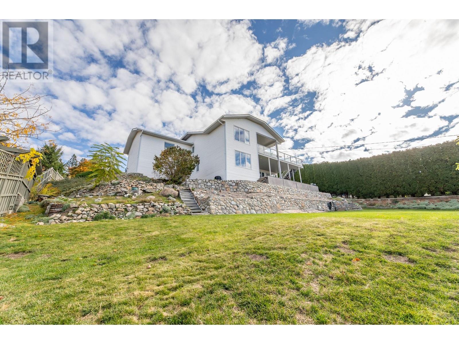 2841 Noyes Road, Naramata