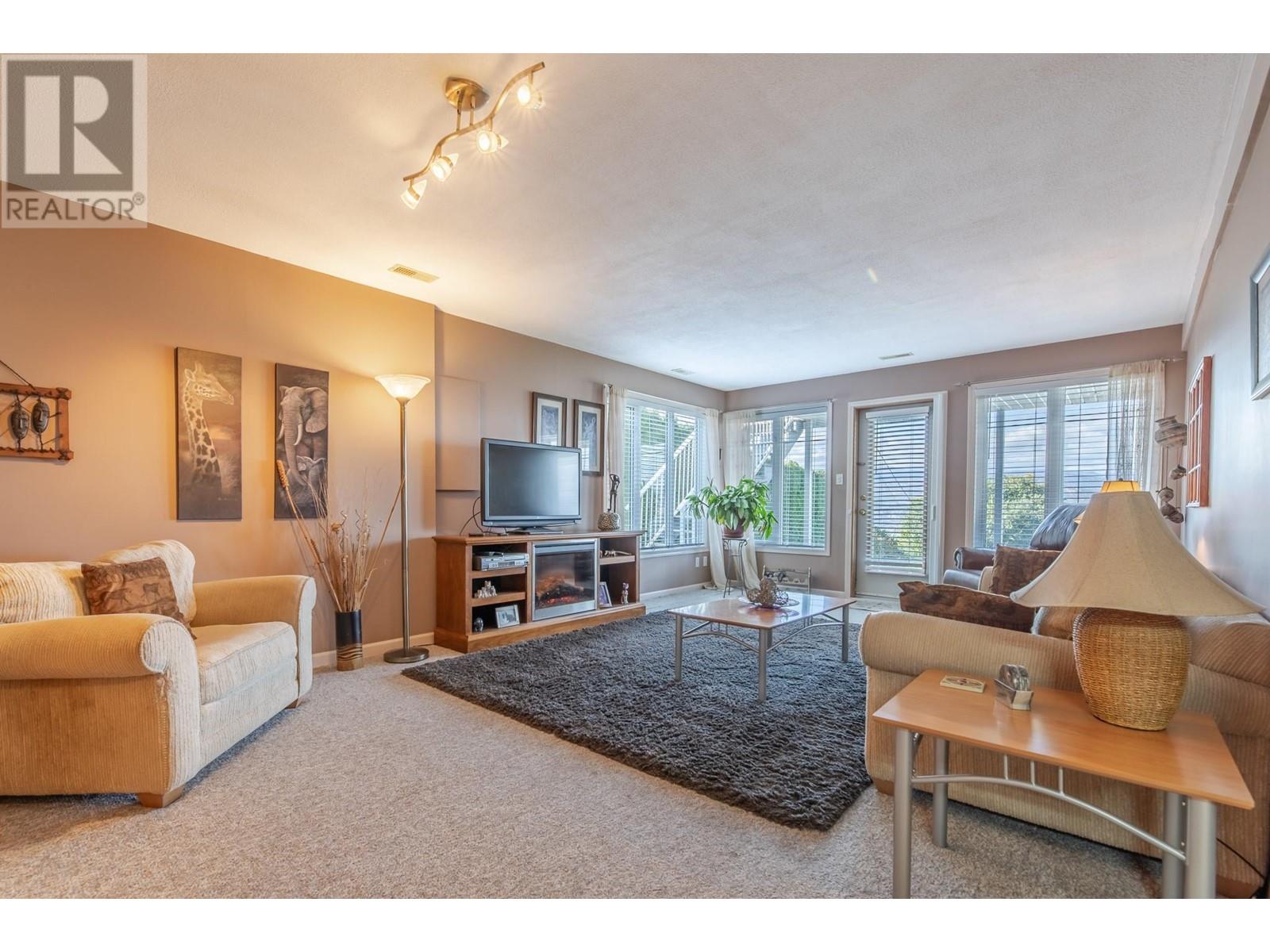 2841 Noyes Road, Naramata