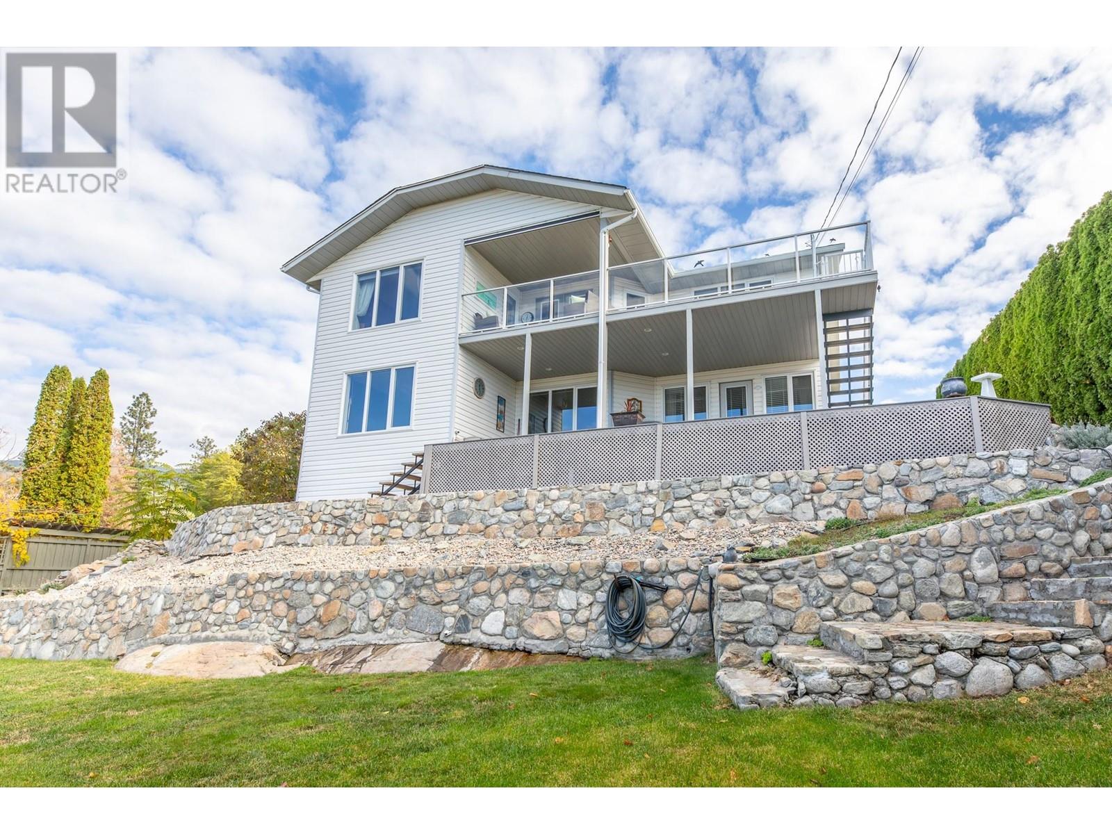 2841 Noyes Road, Naramata