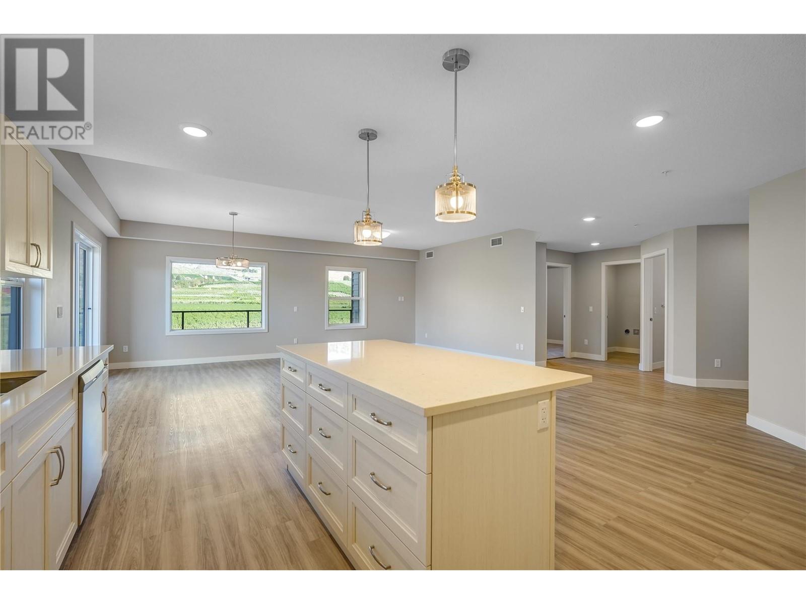 5640 51st Street Unit# 407, Osoyoos